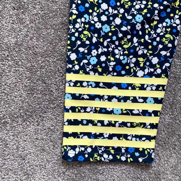 Addison Bay The Everyday Legging in Courtside Floral, XL - Picture 4 of 5